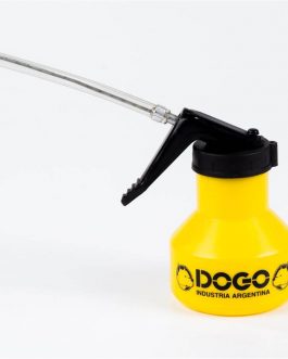 Aceitera Plástica Pico Flexible 250cc DOGO